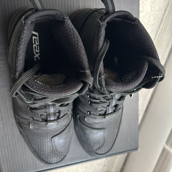 EUC Reax Fulton Air Riding Shoe - Picture 4 of 7